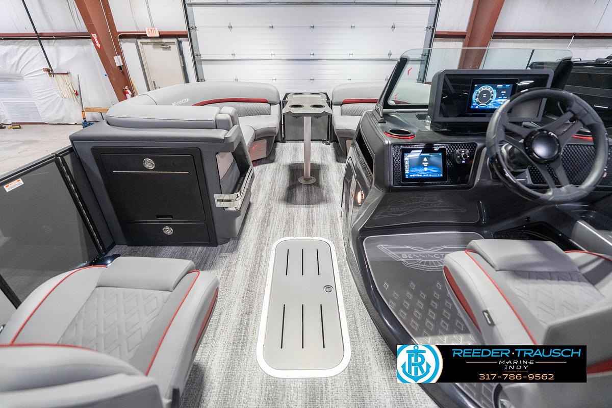 2026 Bennington 22 MFB