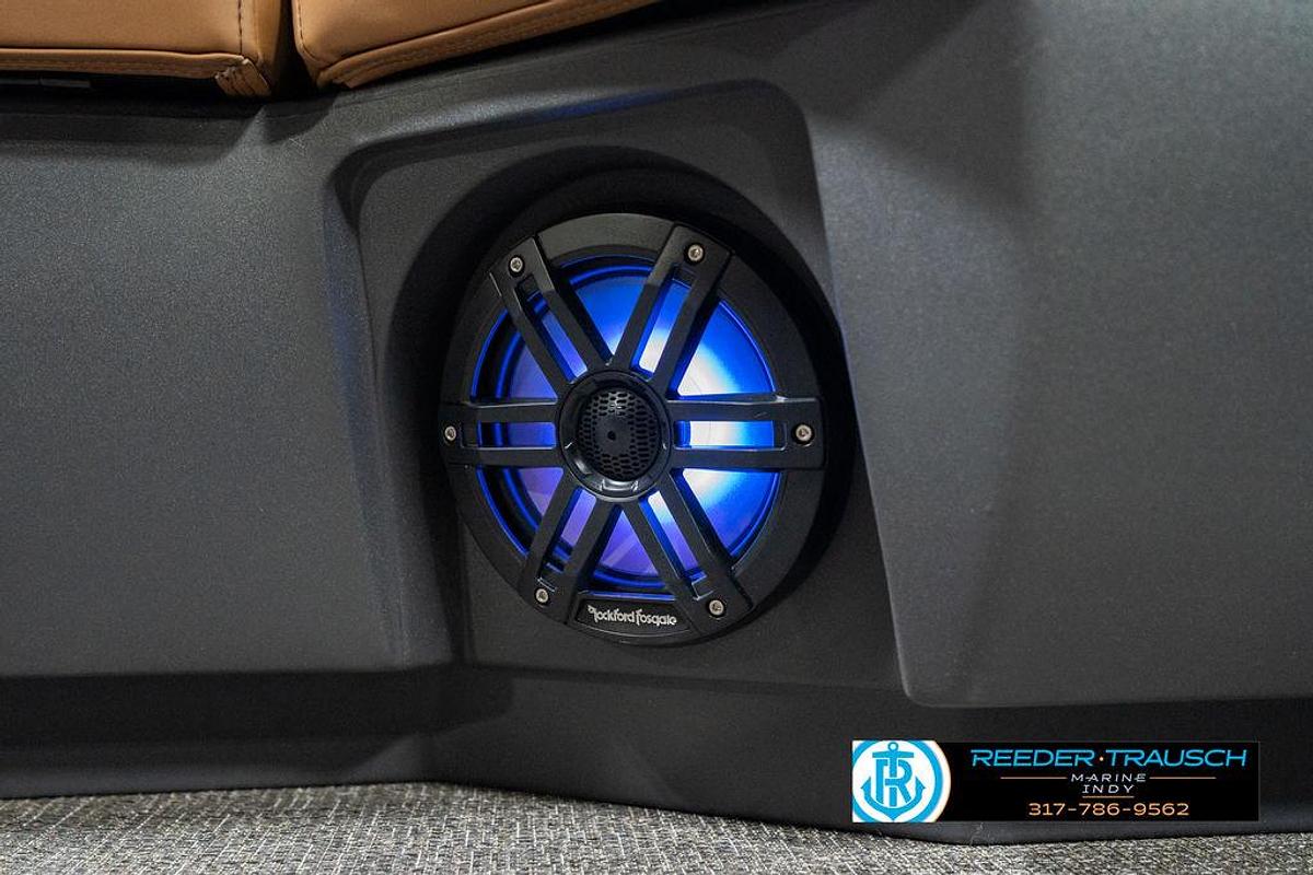 2025 Bennington 24 MSB