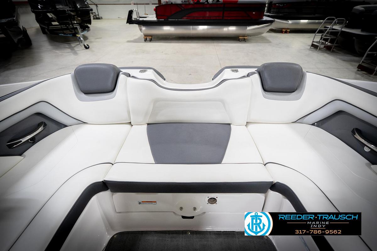 Used 2015 Yamaha AR192