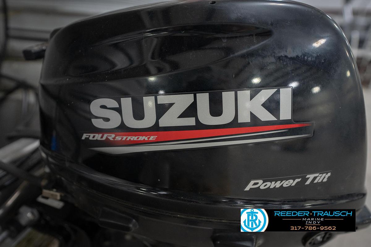 Used 1991 Godfrey Sanpan SP 2200