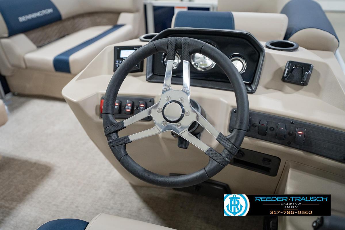 2026 Bennington 168 SLJ