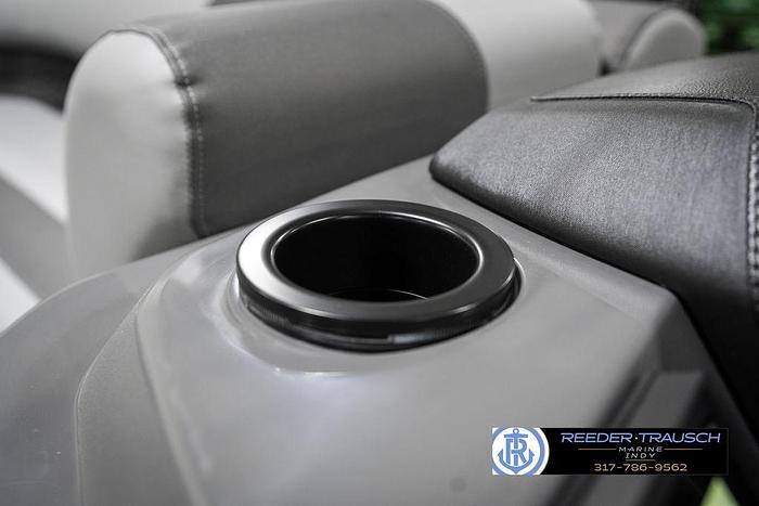 2025 Bennington 21 SSR