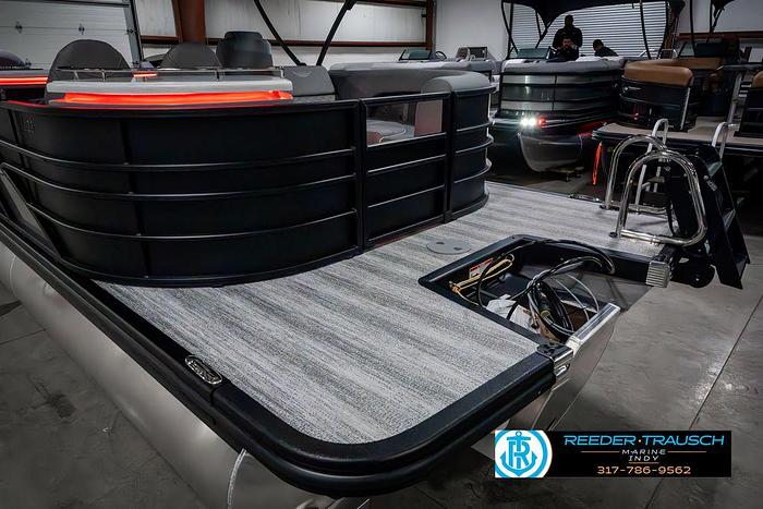 2025 Bennington 23 LPD