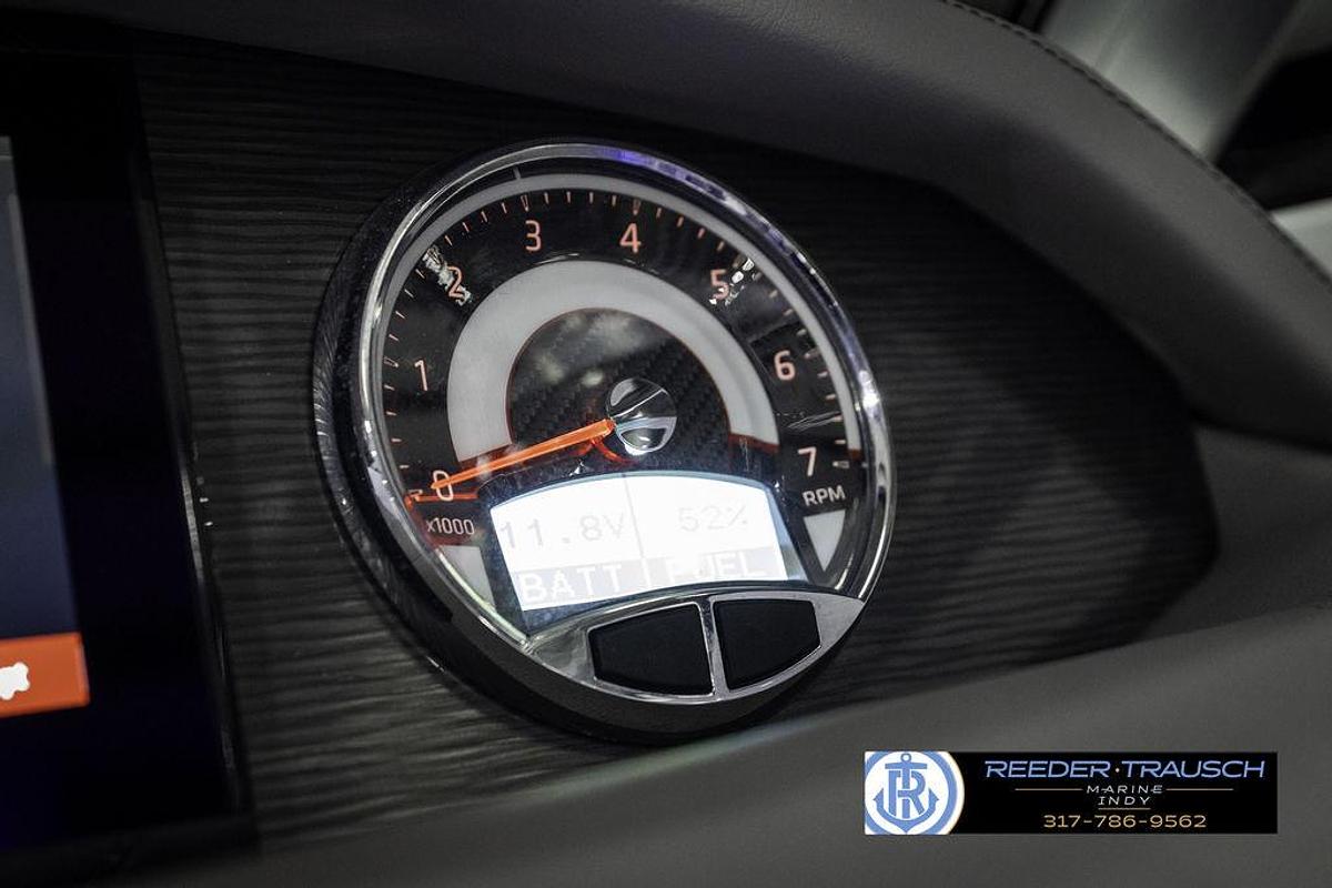 Used 2021 Four Winns H260