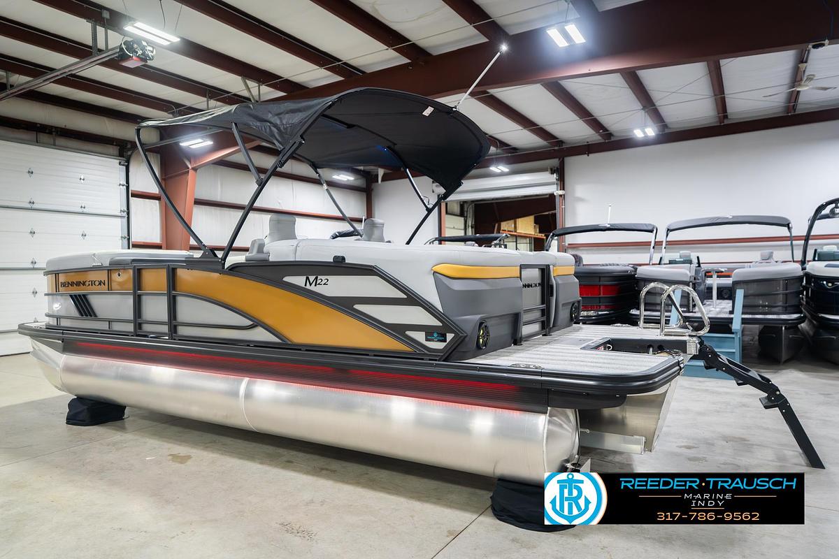 2026 Bennington 22 MFB