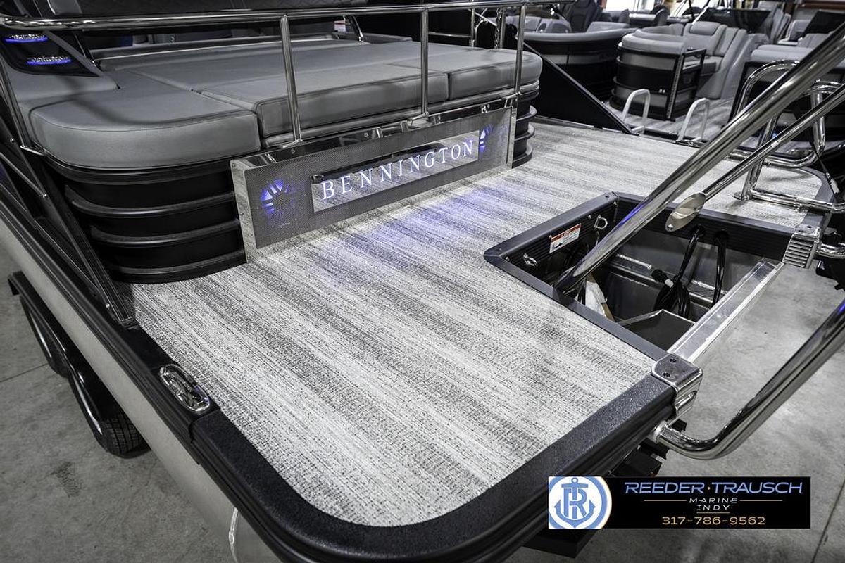 2025 Bennington 23 LTSB