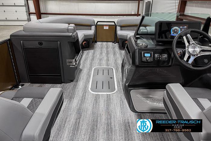 2025 Bennington 24 MFB