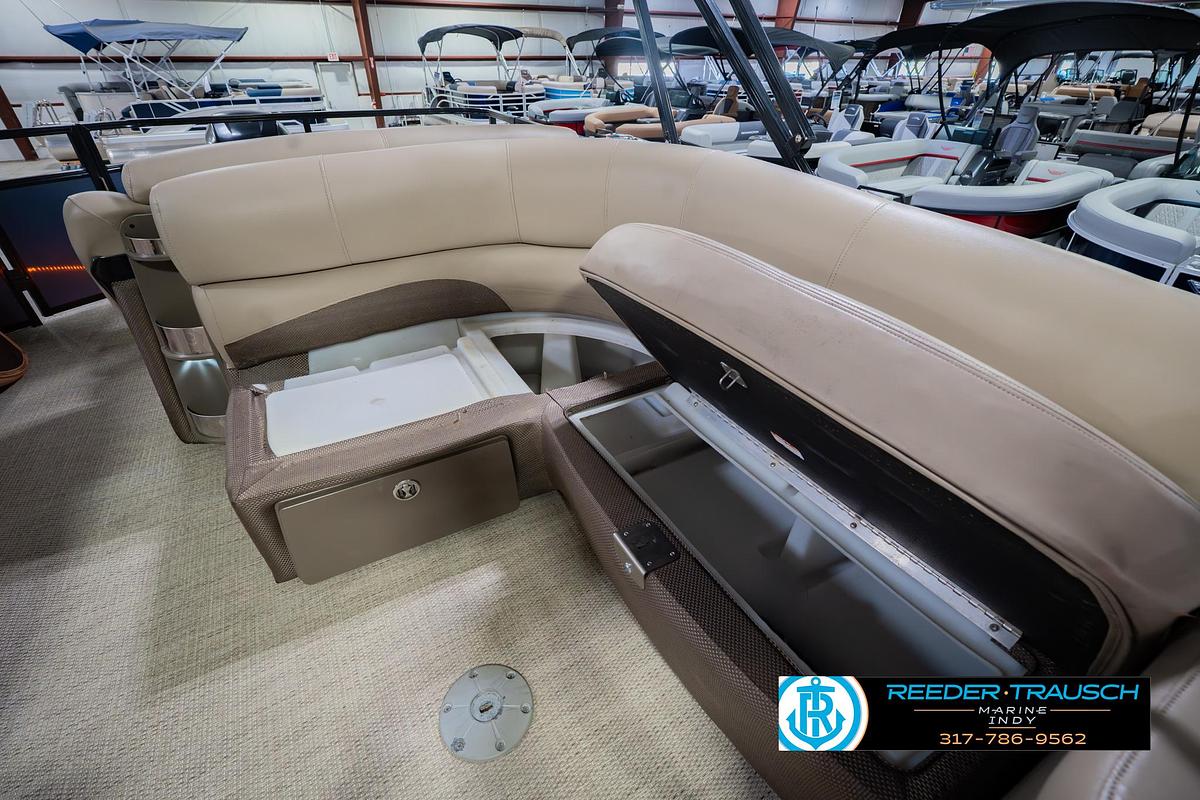 Used 2018 Regency 254 DL3
