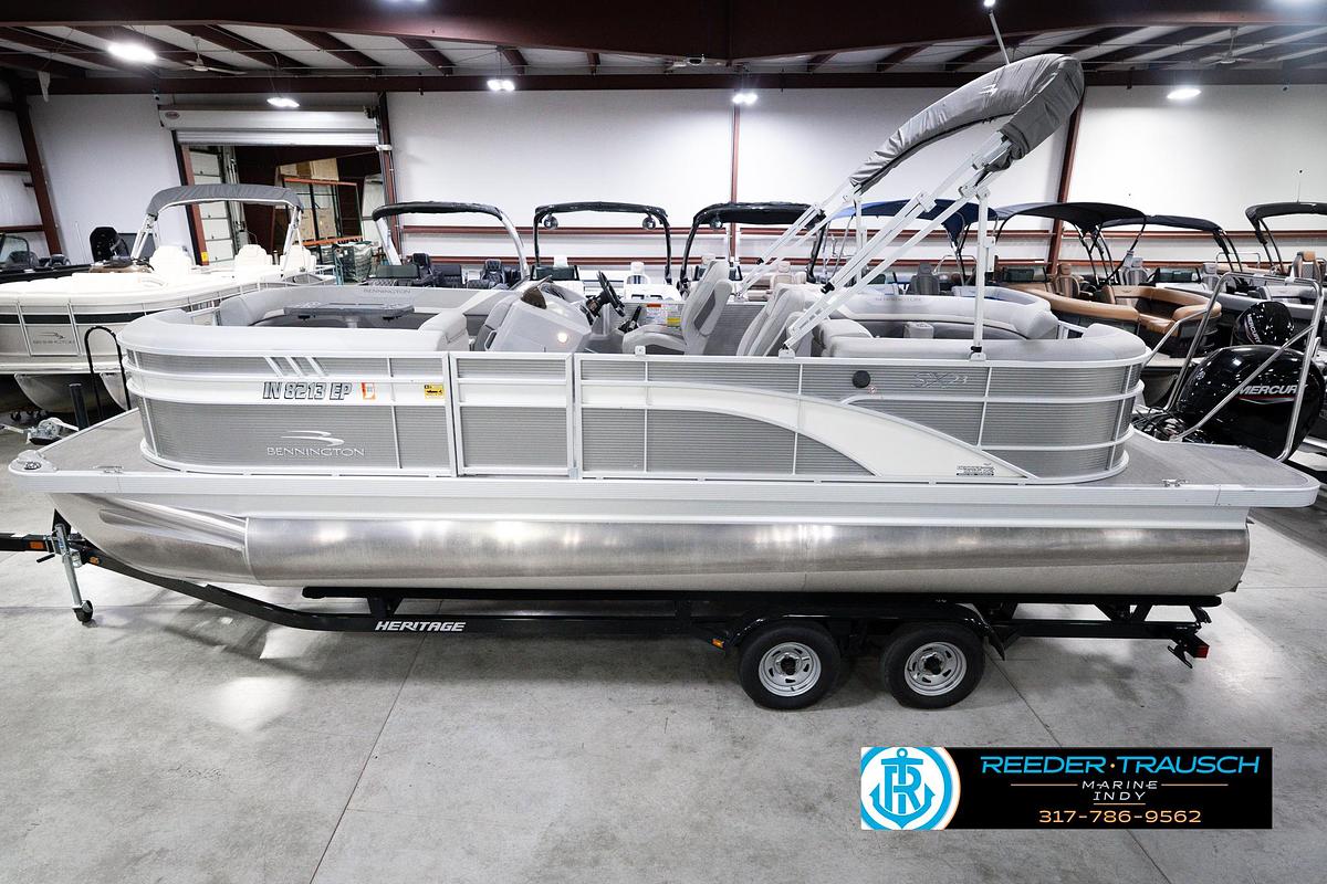 Used 2023 Bennington 23 SXSR