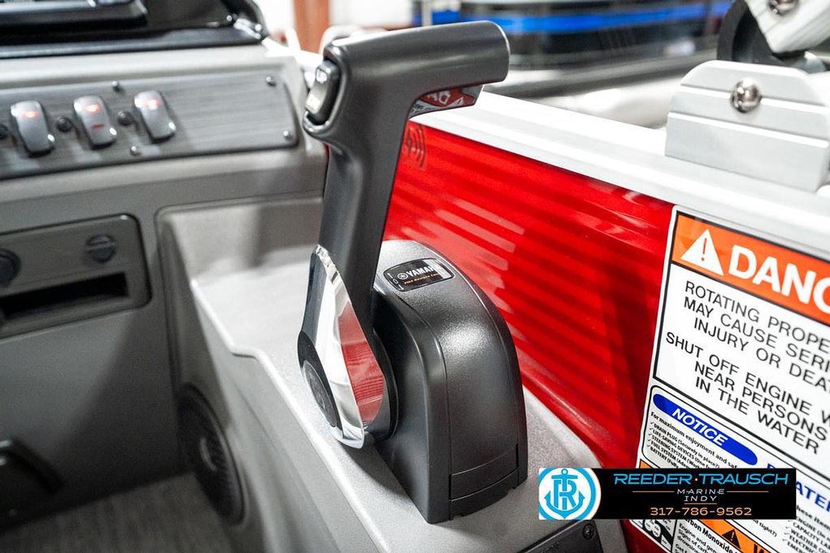 2025 Bennington 20 SL