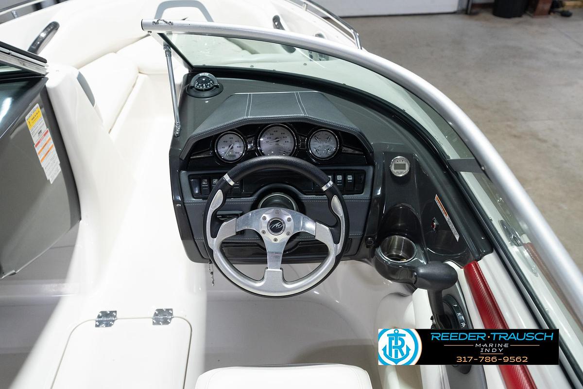 Used 2014 Monterey 204 FS