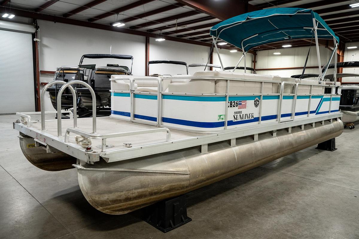 Used 1994 Harris Flote Boat