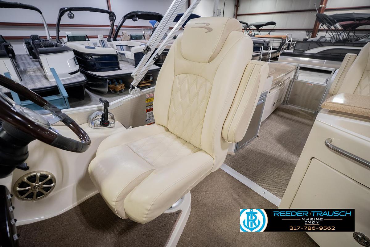 Used 2013 Bennington 2550 RBR