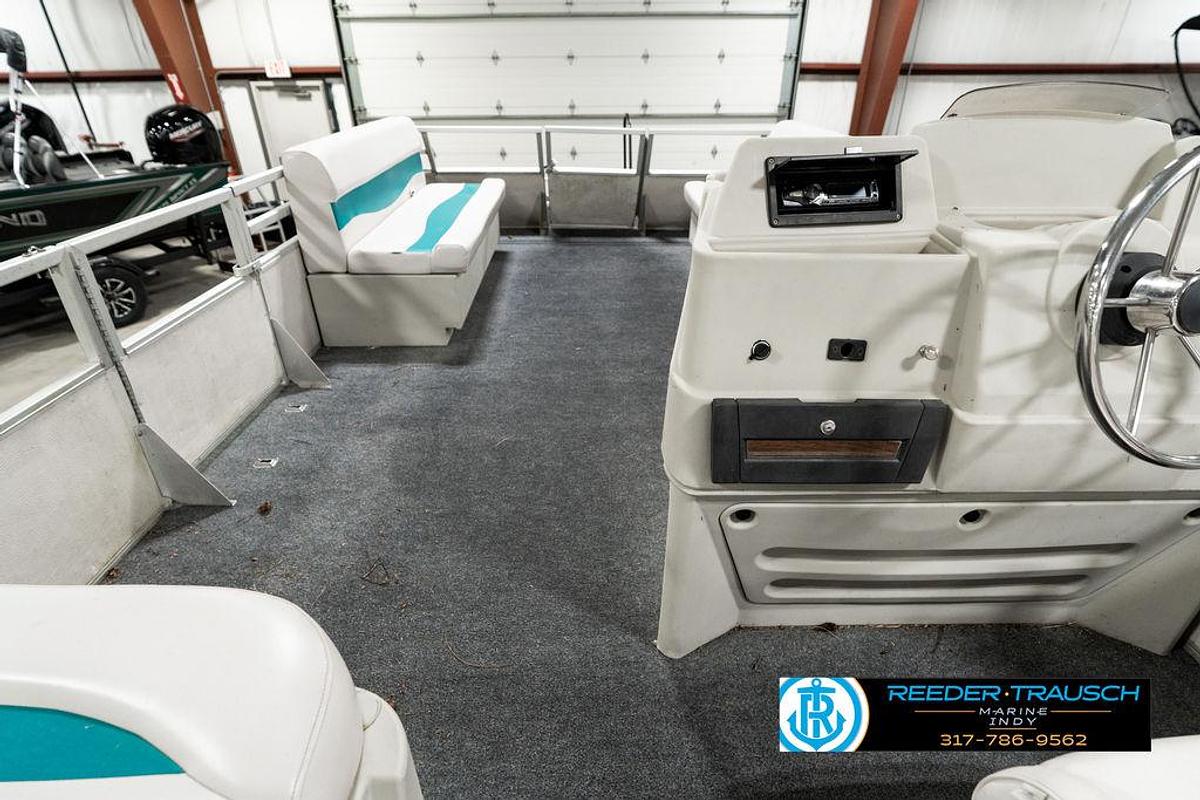 Used 1989 Crest Savannah Crest II