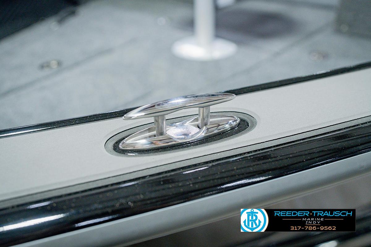 2026 Lund 1975 Pro V Sport