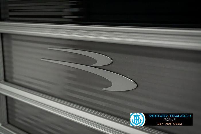 2025 Bennington 22 SLSE