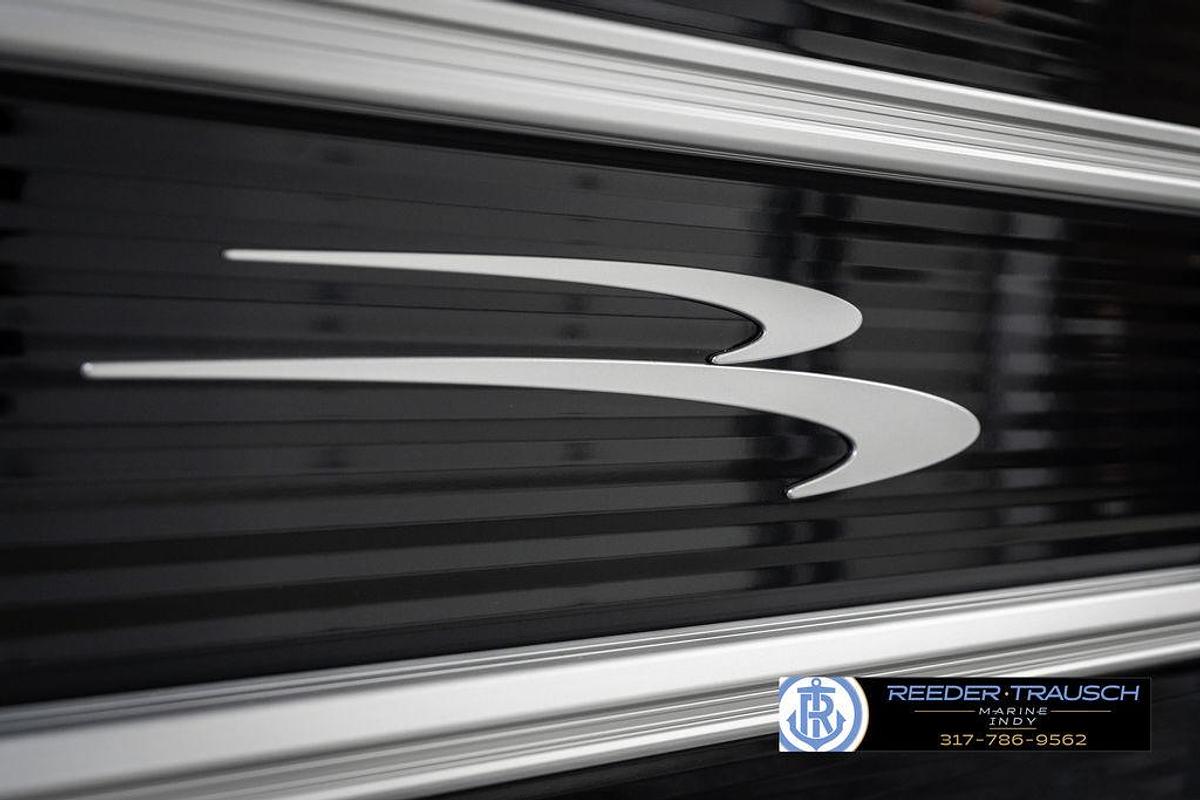 2025 Bennington 21 SS