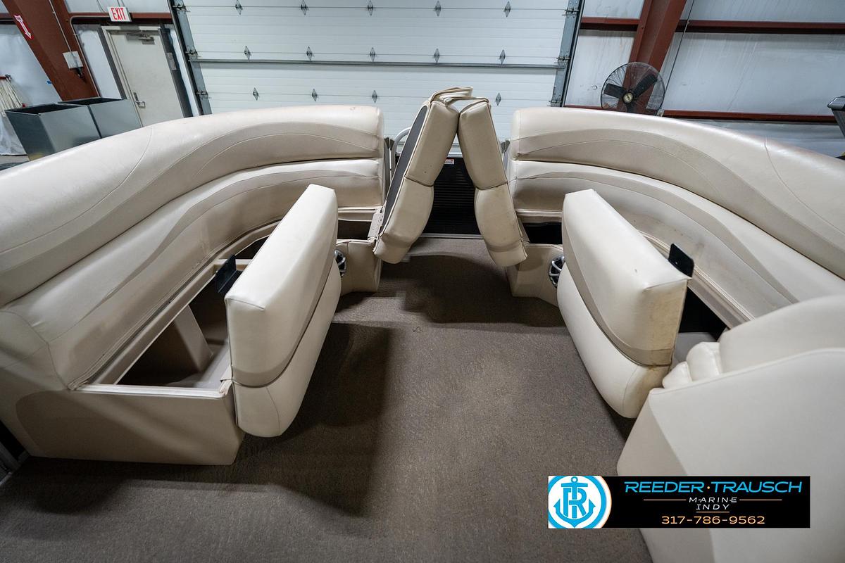 Used 2014 Bennington 2275GCW