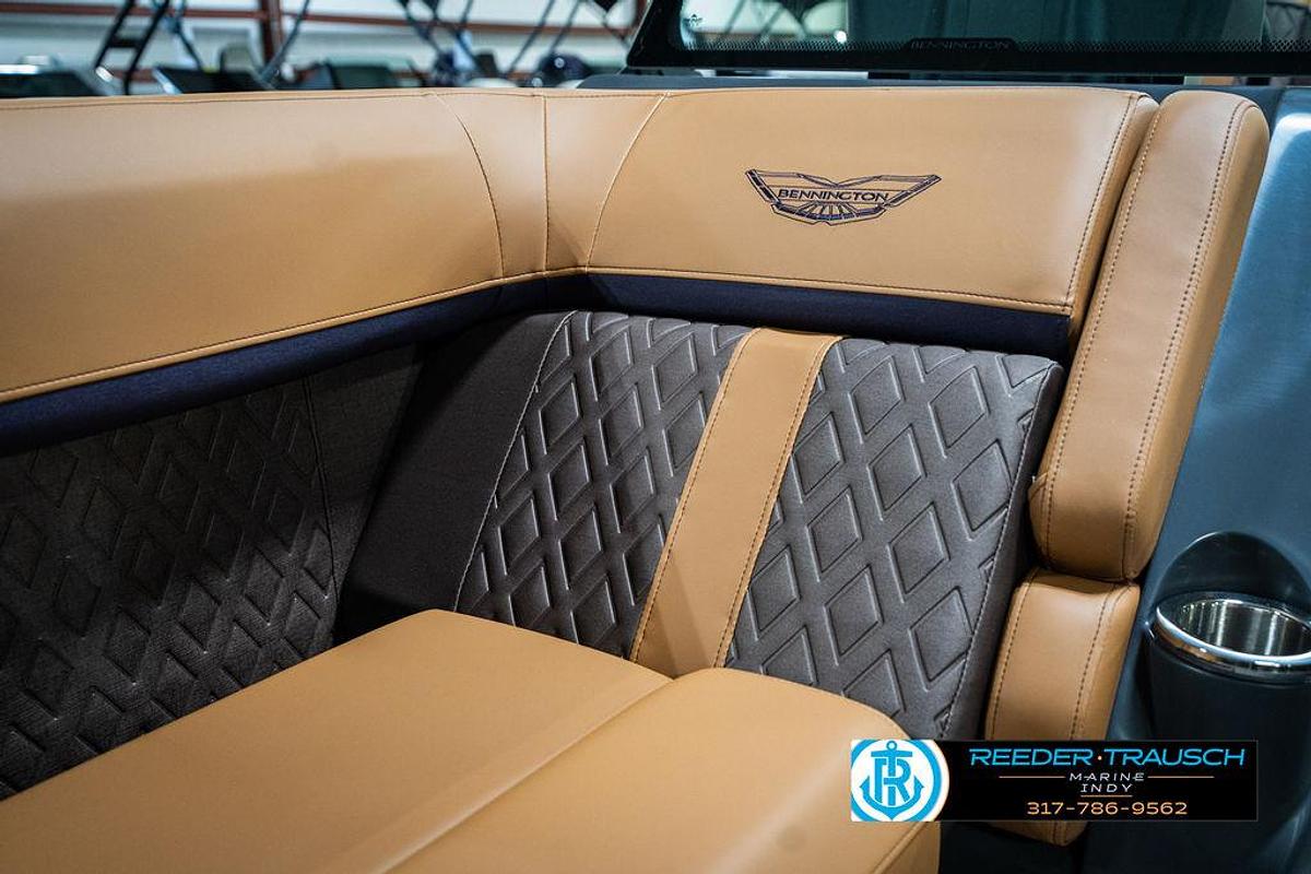 2025 Bennington 24 MSB