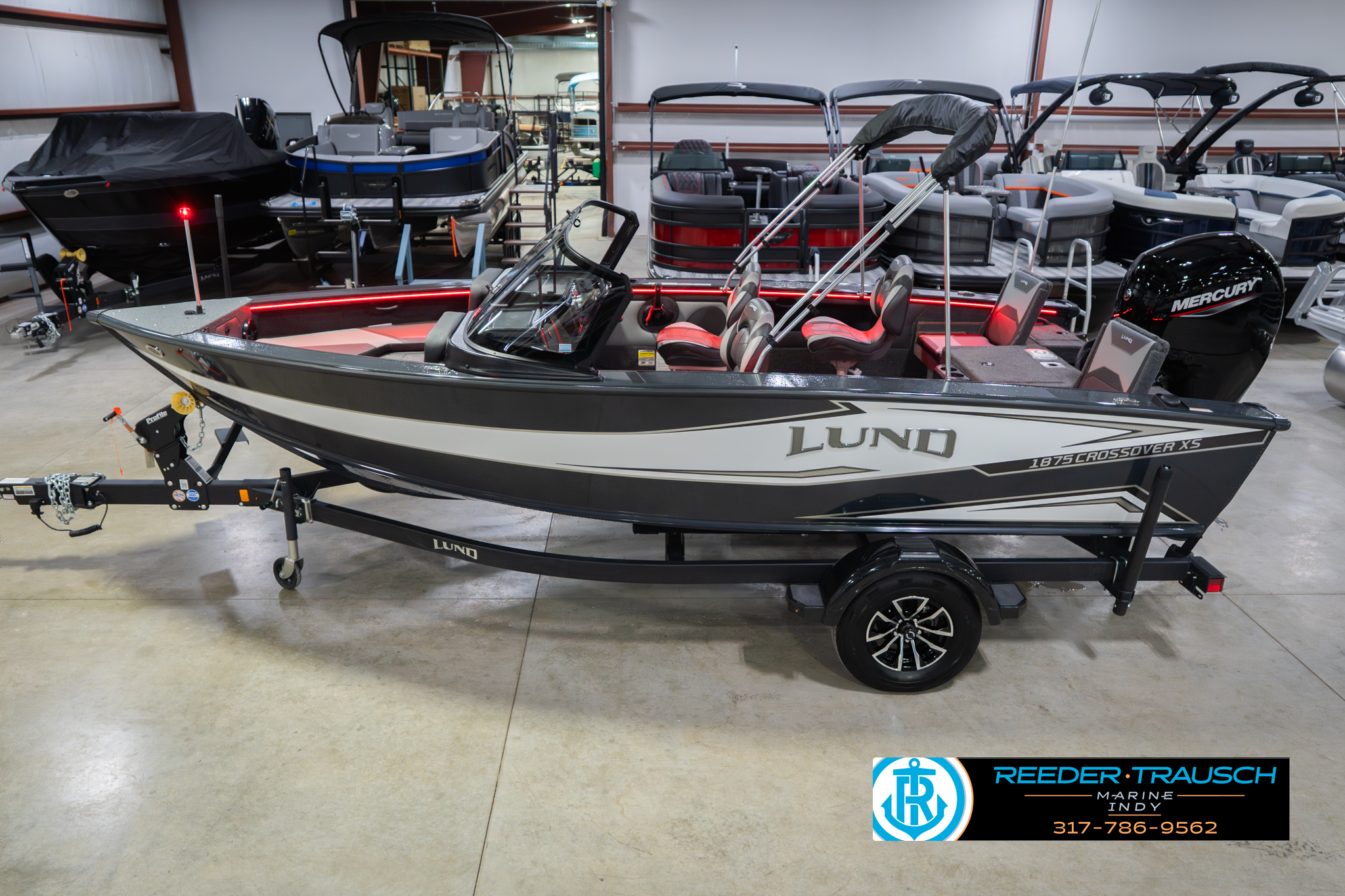 2026 Lund Crossover XS 1875 for Sale in Indianapolis, IN