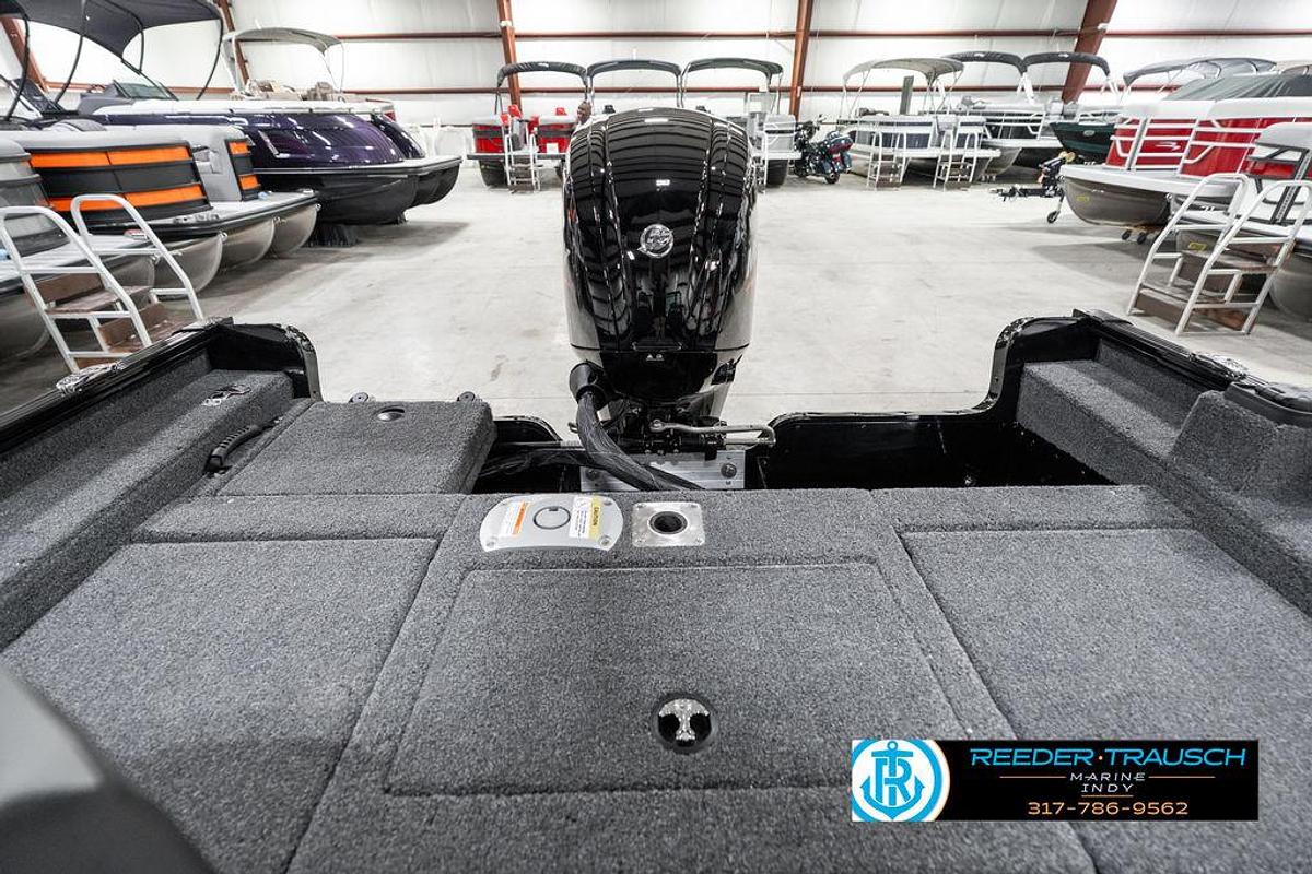 2025 Lund 1775 Adventure Sport