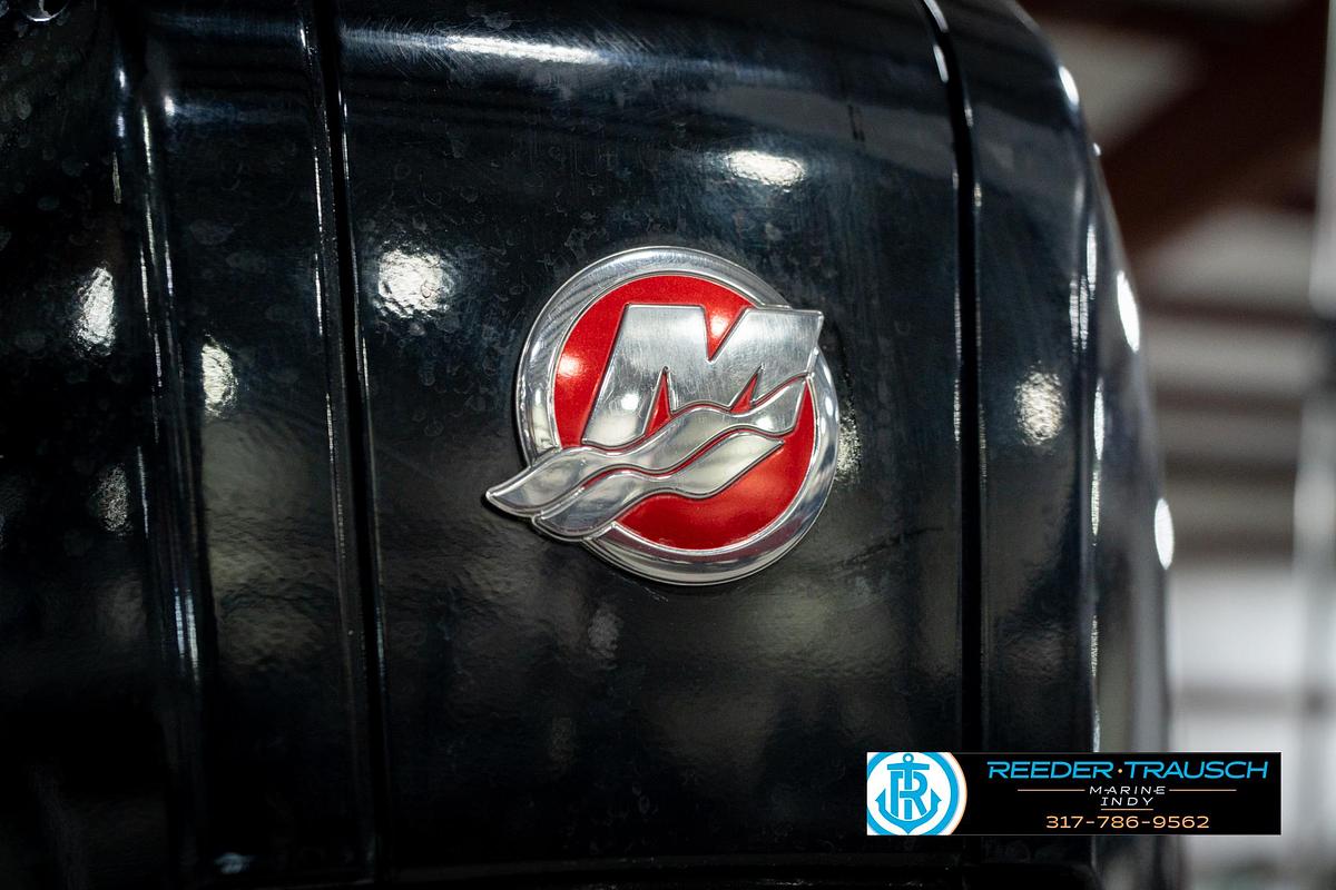 Used 2020 Lund 1875 Pro V Bass