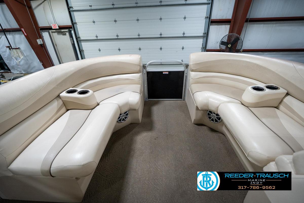 Used 2014 Bennington 2275GCW