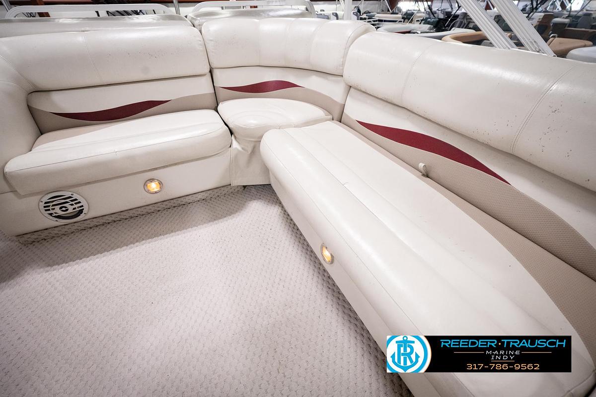 Used 2005 Crest 22 Crest III XRS