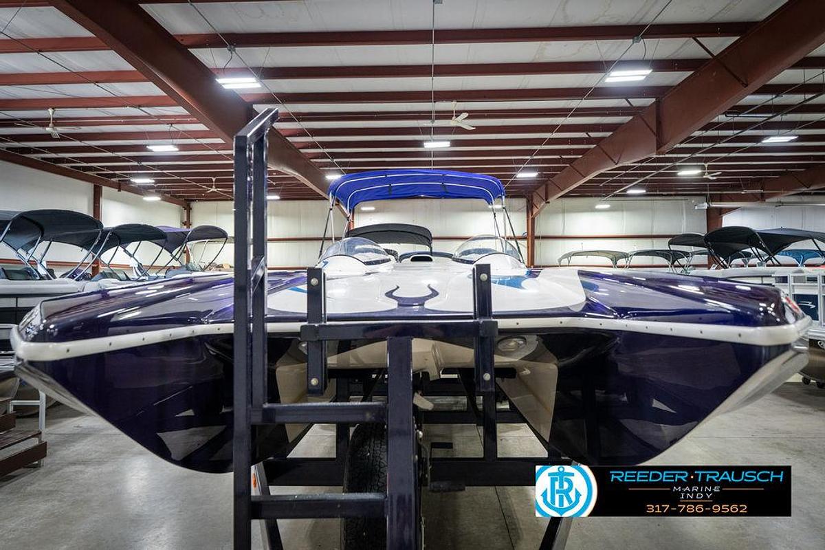 Used 2001 Eliminator 26 Daytona