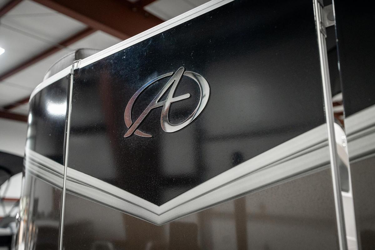 Used 2022 Avalon 2285 LSZ CRB