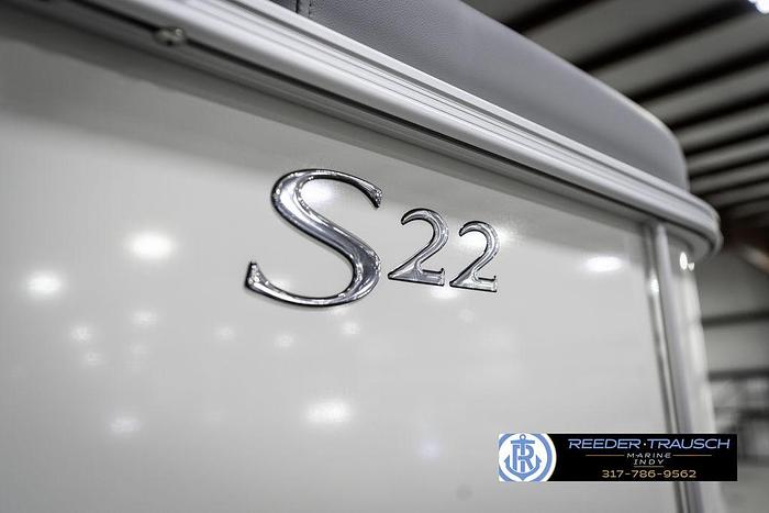 2025 Bennington 22 SLS