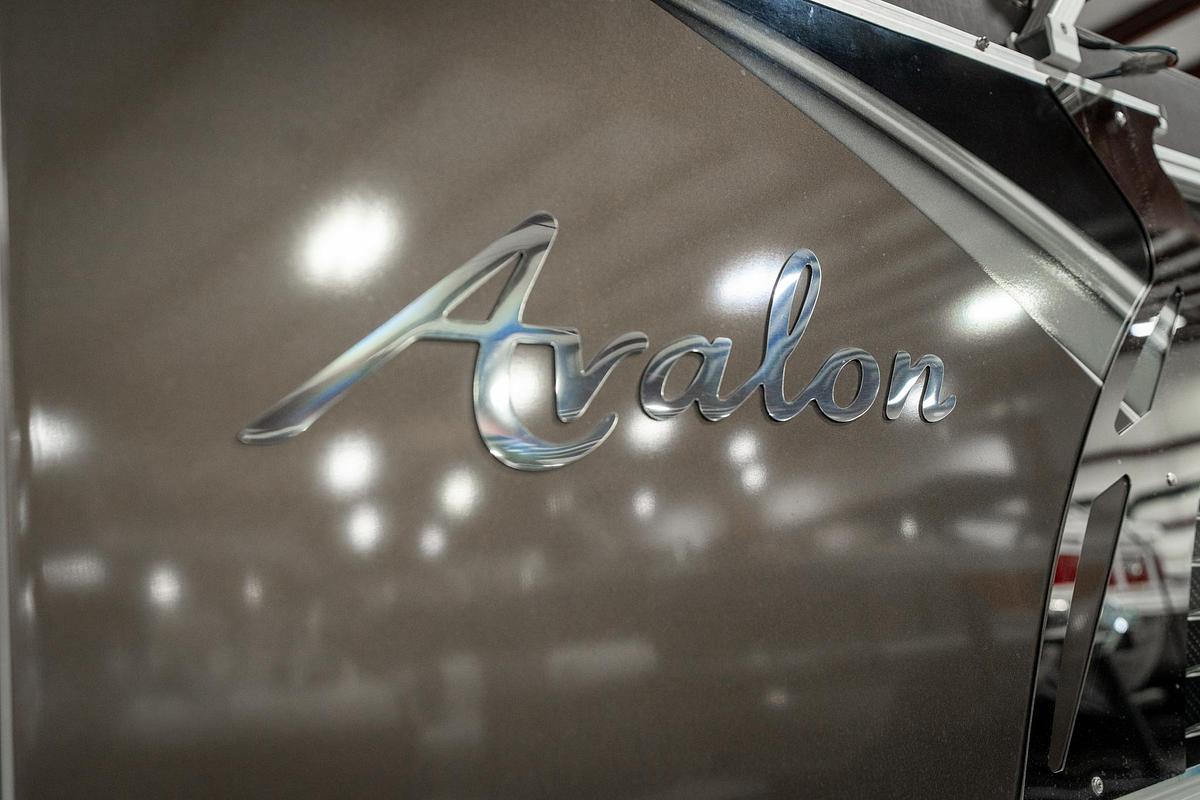 Used 2022 Avalon 2285 LSZ CRB