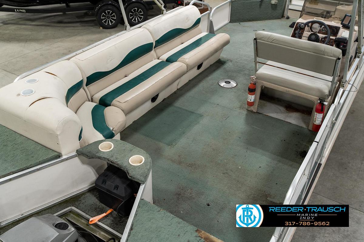 Used 1998 Fisher Freedom 200 Fish