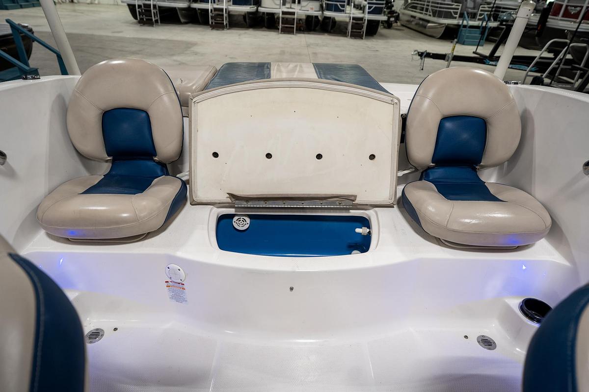 Used 2013 Chapparal 19 H20 F/S