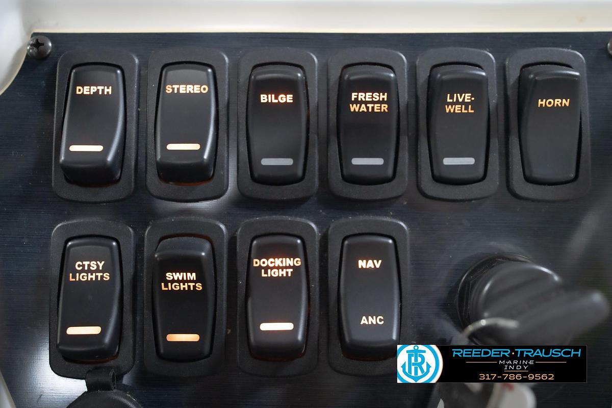 Used 2022 Hurricane 235RD