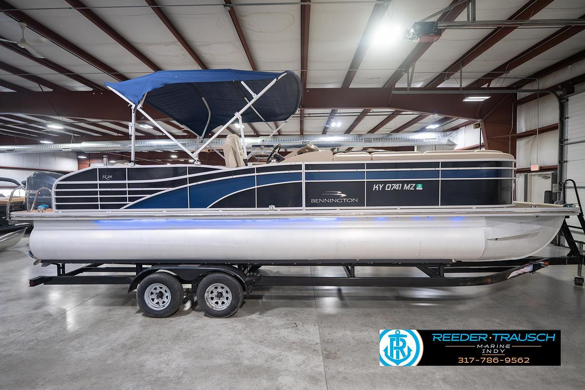 Used 2014 Bennington 2550 RCB