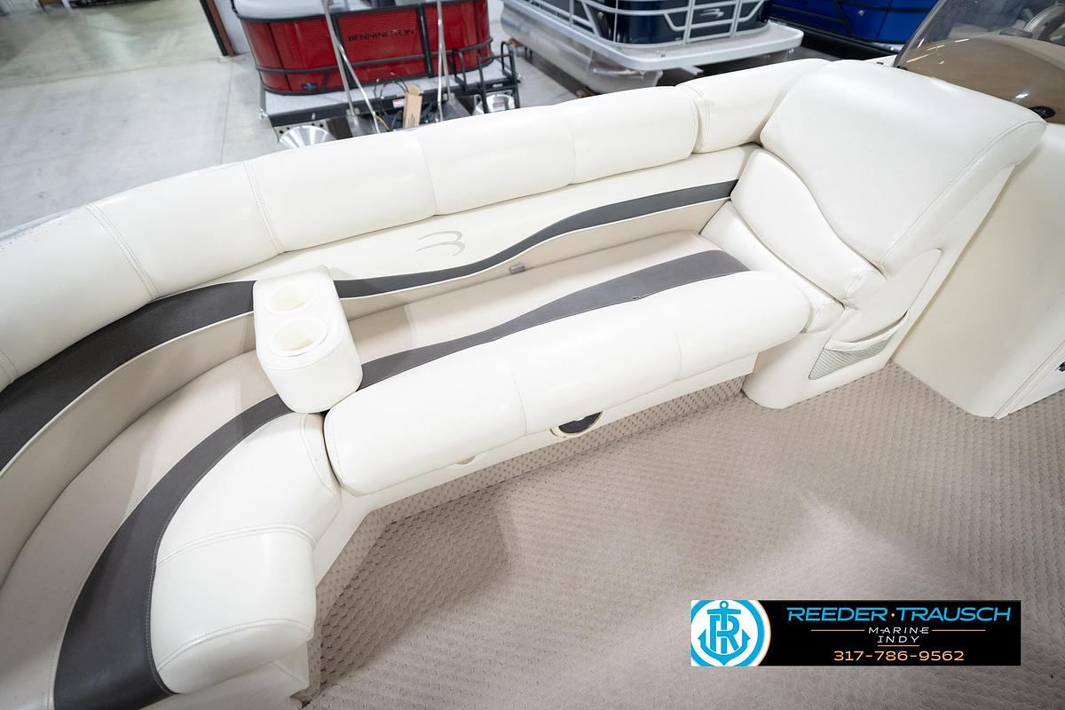 Used 2003 Bennington 2050 RL