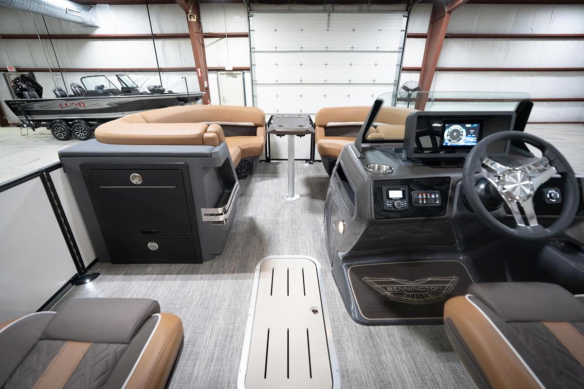 2026 Bennington 22 MSB
