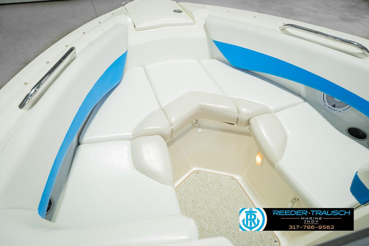 Used 2007 Larson 228 LXI