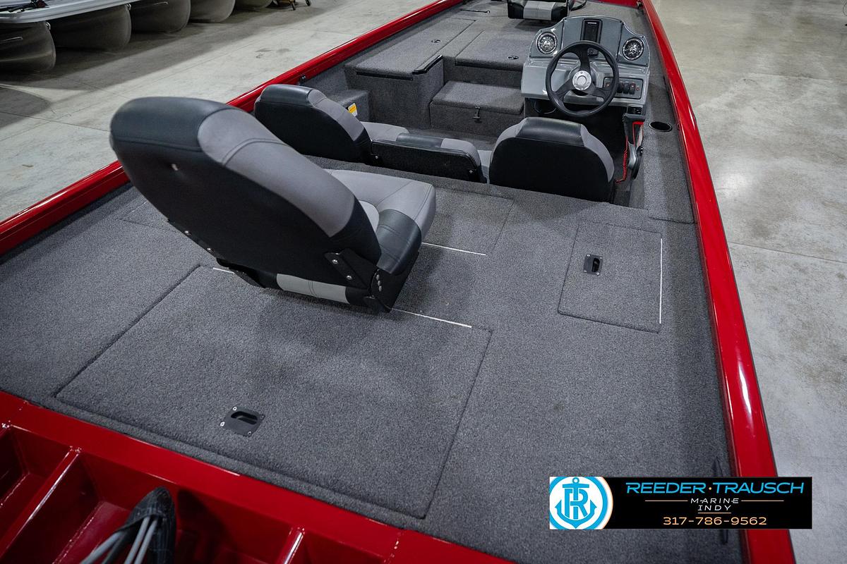 Used 2019 Crestliner VT17