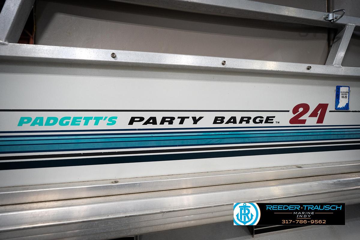 Used 1996 Suntracker Party Barge 24
