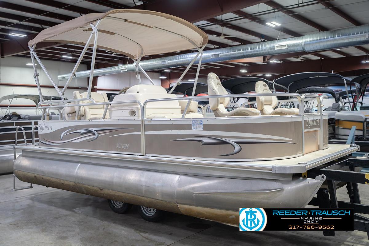 Used 2009 Sylvan 818 Mirage Fish