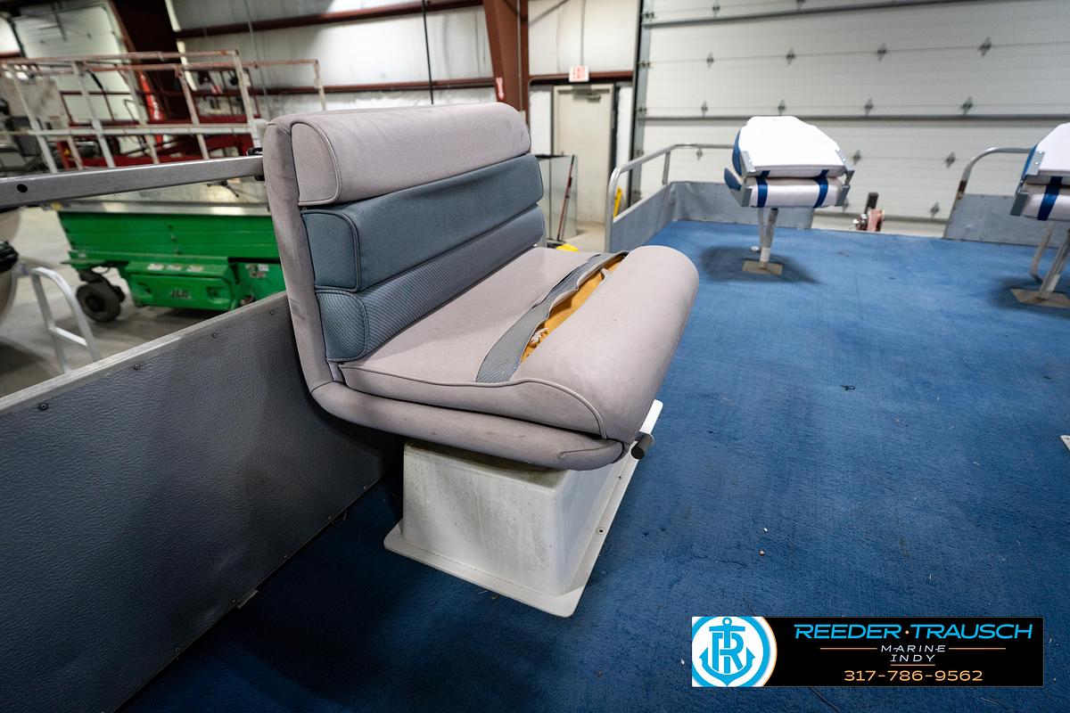 Used 1988 Landau 20 Adventurer