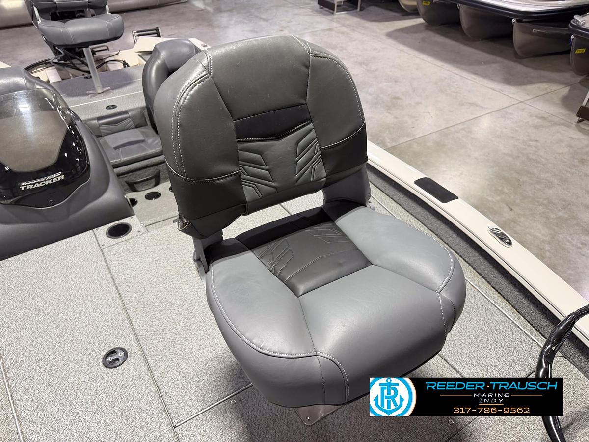 Used 2019 Tracker Pro Team 190 TX W/11