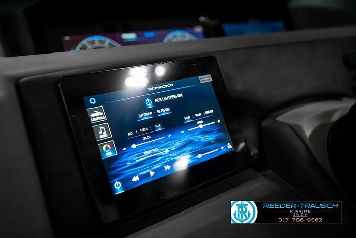 2025 Bennington 23 RSBWA