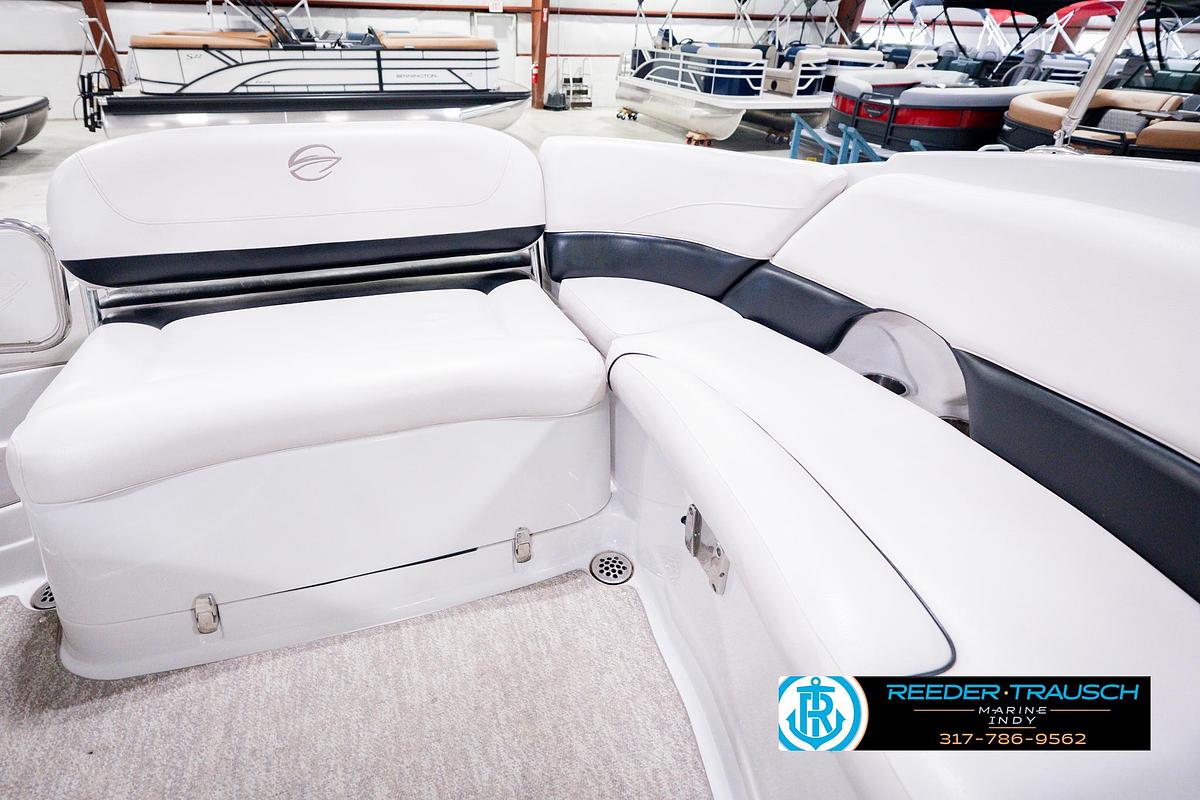 Used 2012 Crownline E4
