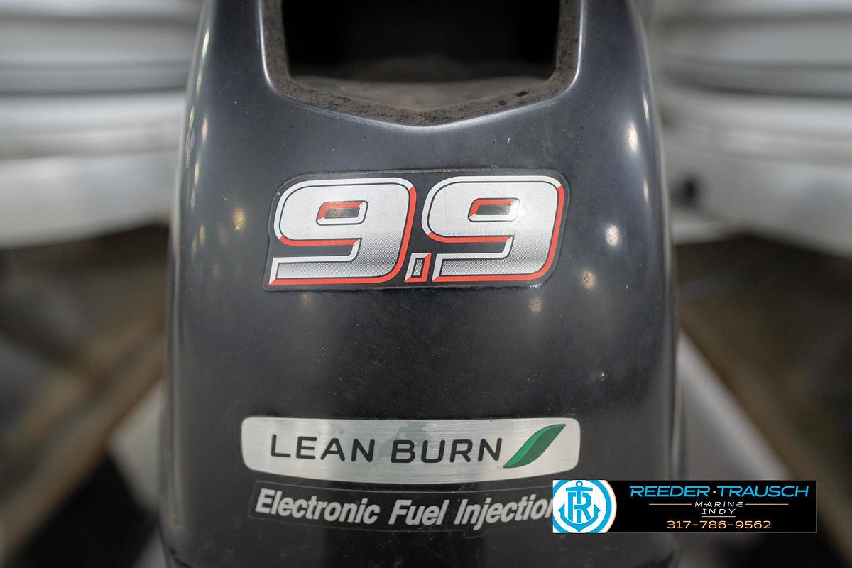 Used 1991 Godfrey Sanpan SP 2200