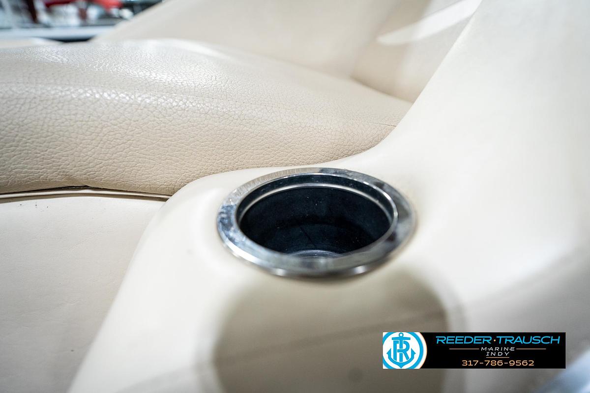 Used 2014 Bennington 2275GCW