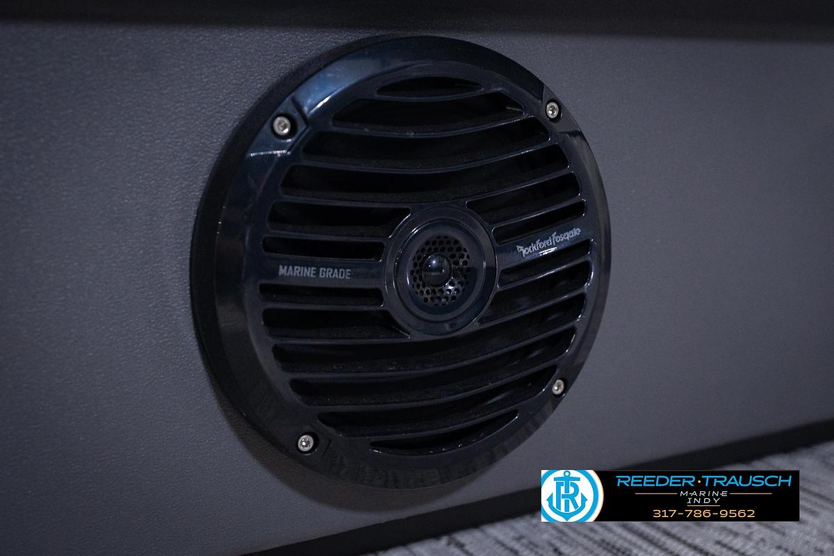 Used 2025 Bennington 22 SLS