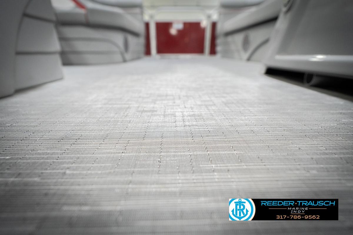 Used 2023 Bennington 20 SV